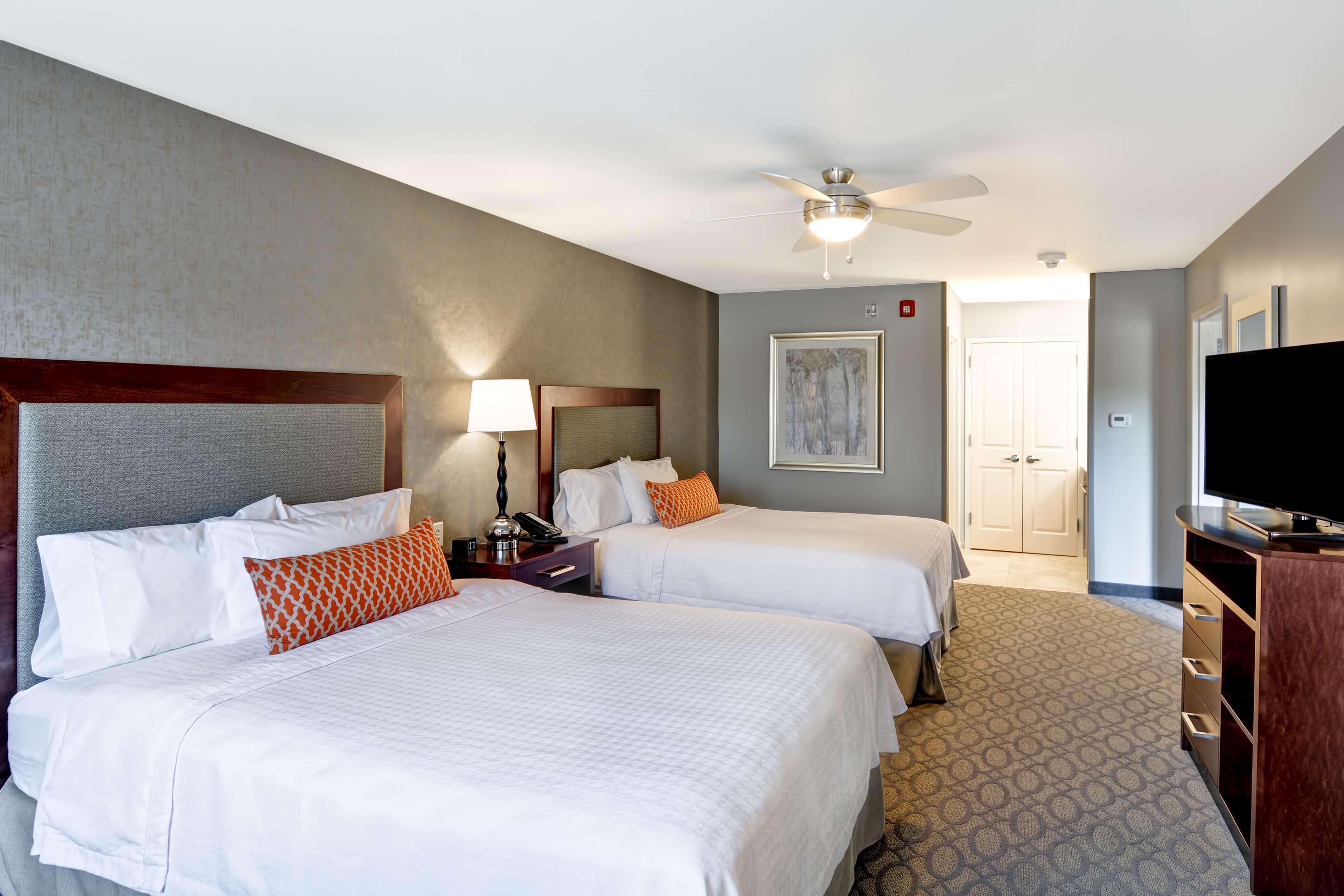 โฮมวู้ด สวีท บาย ฮิลตัน นิว ฮาร์ตฟอร์ด ยูทิกา Hotel คลินตัน ภายนอก รูปภาพ
