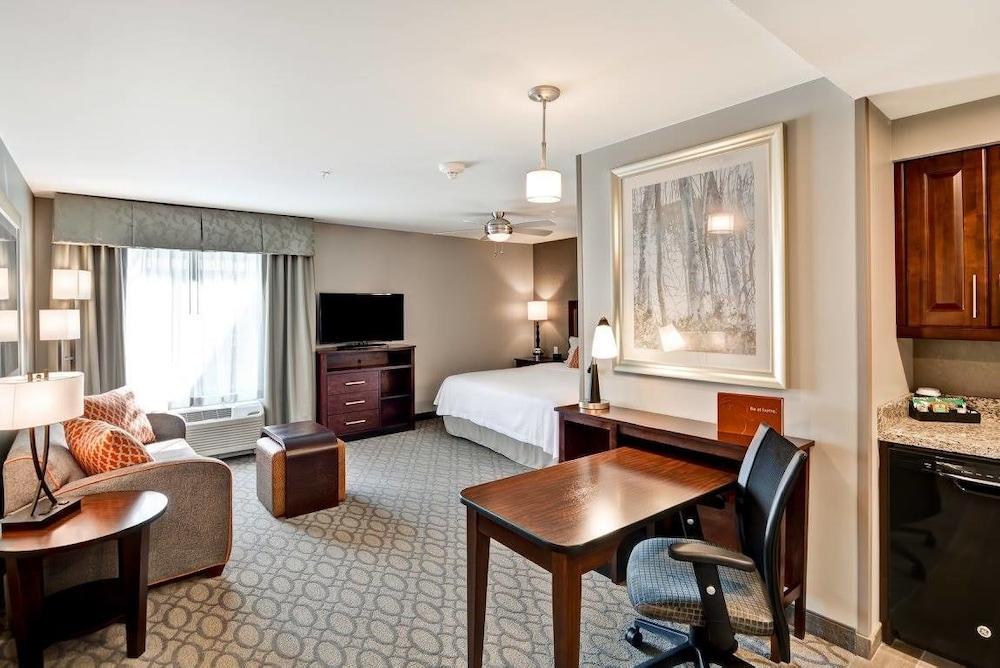 โฮมวู้ด สวีท บาย ฮิลตัน นิว ฮาร์ตฟอร์ด ยูทิกา Hotel คลินตัน ภายนอก รูปภาพ