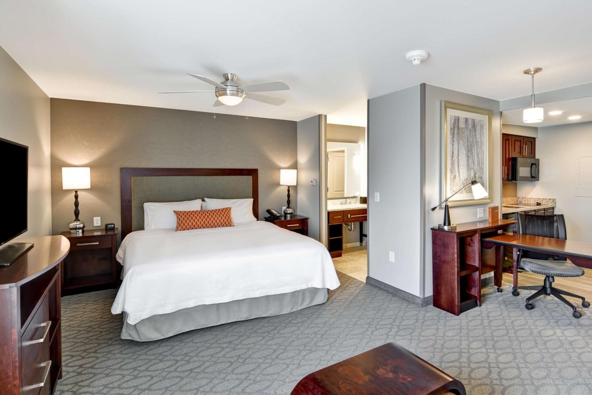 โฮมวู้ด สวีท บาย ฮิลตัน นิว ฮาร์ตฟอร์ด ยูทิกา Hotel คลินตัน ภายนอก รูปภาพ