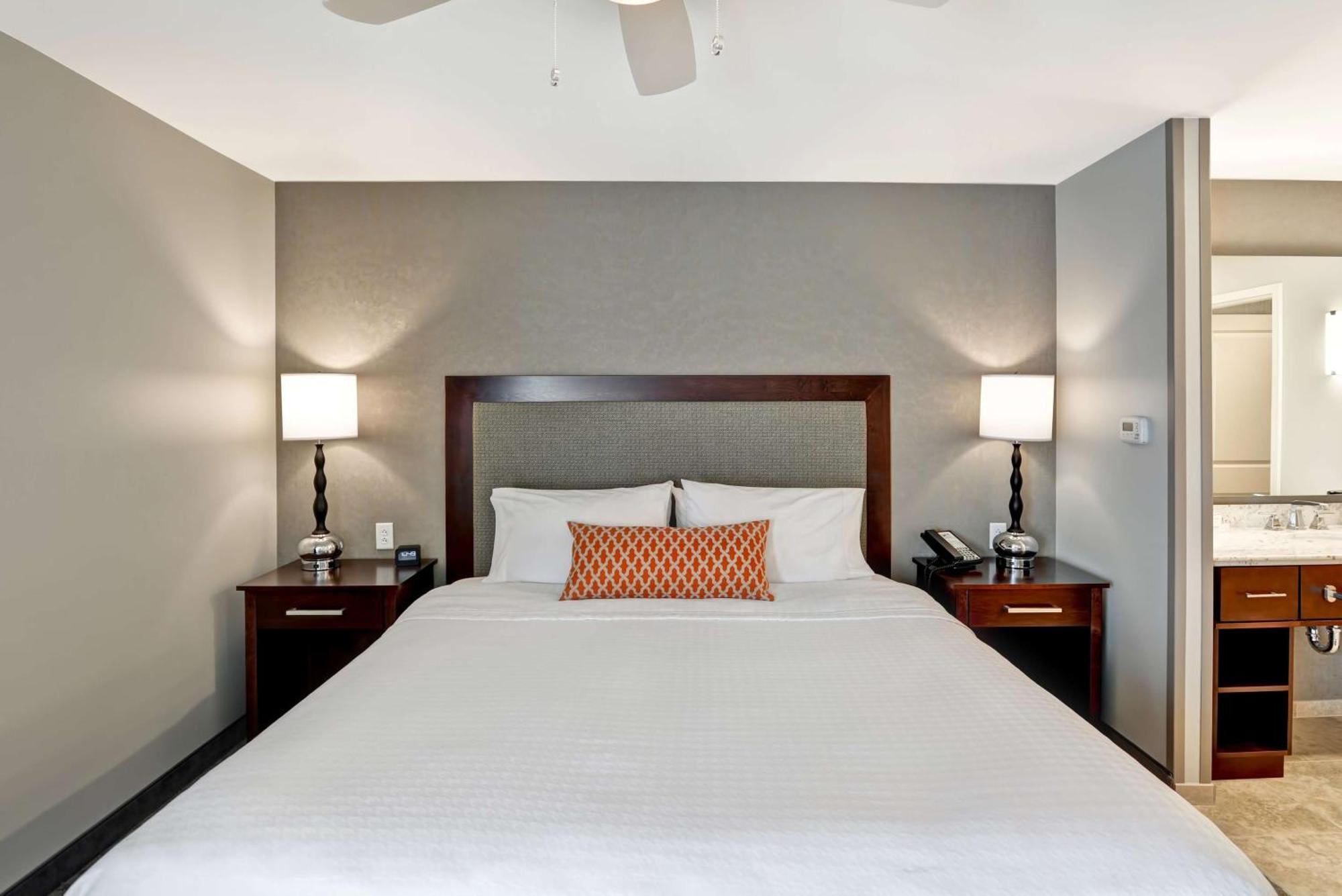 โฮมวู้ด สวีท บาย ฮิลตัน นิว ฮาร์ตฟอร์ด ยูทิกา Hotel คลินตัน ภายนอก รูปภาพ