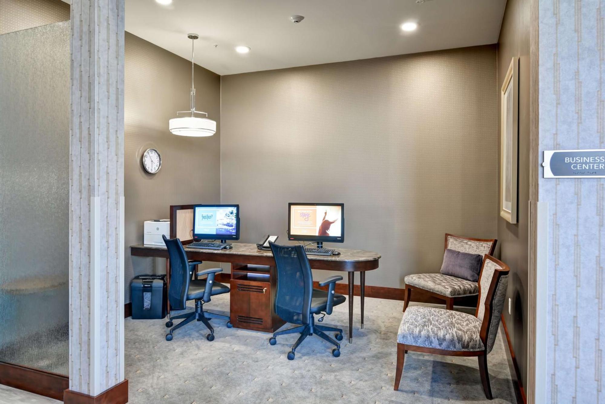 โฮมวู้ด สวีท บาย ฮิลตัน นิว ฮาร์ตฟอร์ด ยูทิกา Hotel คลินตัน ภายนอก รูปภาพ
